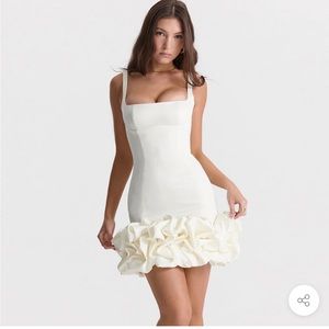 CREAM RUFFLED HOUSE OF CB DRESS